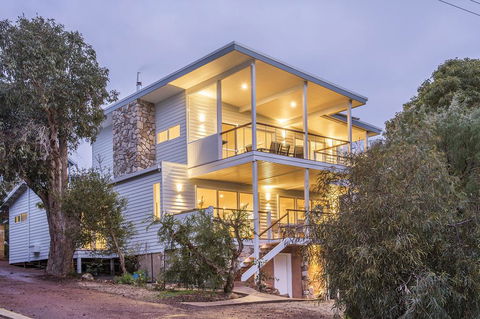 Yaringa - Accommodation NSW 0