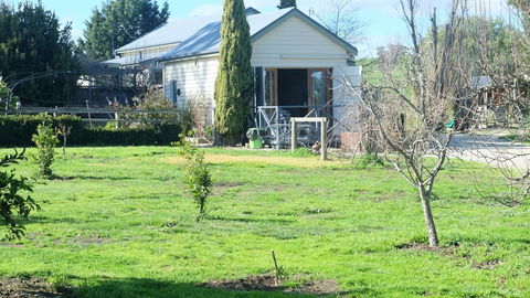 Yea Wood Duck Cabin - Accommodation NSW 3