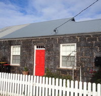Young's Cottage - circa 1861 - Accommodation NSW