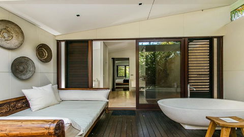 Your Luxury Escape - Iluka Pavilion 5 At Broken Head - Accommodation NSW 3