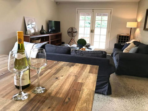 YSG The Edward Townhouse 151 - Walk To Town - Accommodation NSW 2