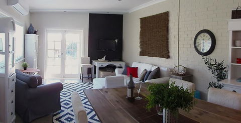 YSG The Edward Townhouse 155 - Steps To Town - Accommodation NSW 1