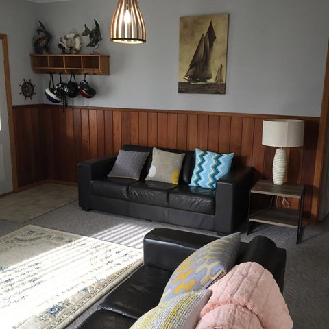 Rose Cottage Sisters Beach Accommodation - Accommodation NSW 3