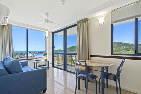 AirliediseNO Hills5min Walk 2 Port Of Airlie/Ferry TerminalWiFiNetflix - Accommodation NSW 0