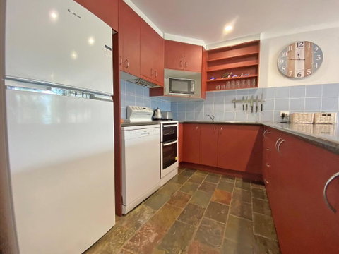 A BEACH AFFAIR - Accommodation NSW 4