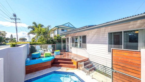 A Beachside Beauty With Pool - Accommodation NSW 1