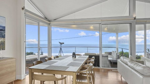 A Beachside Getaway - 8 - Accommodation NSW 0