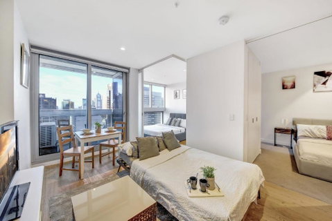 A Chic 2BR Apt Near Southern Cross City Views - Accommodation NSW 3
