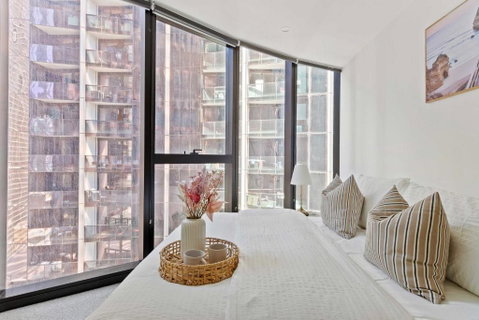 A Chic 2BR Apt Right Next To Melbourne Central - Accommodation NSW 0