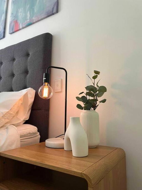 A City Oasis - Full Apartment With Balcony - Accommodation NSW 3