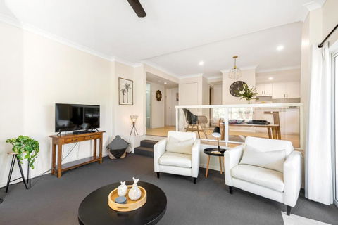 A Little Jewel By The Sea - Accommodation NSW 3
