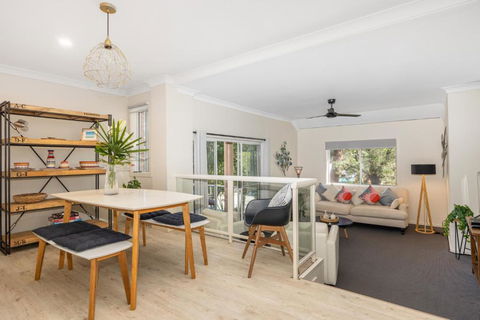 A Little Jewel By The Sea - Accommodation NSW 4