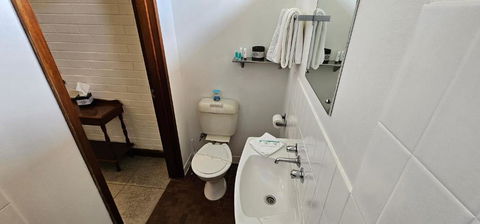 A Railway Lodge - Accommodation NSW 2