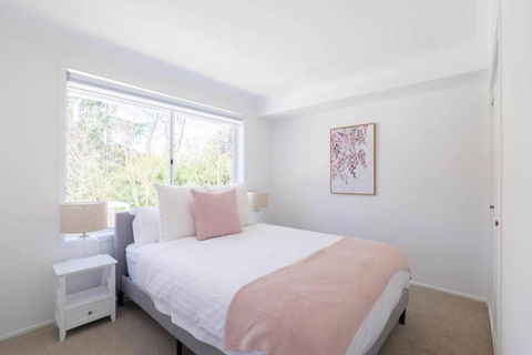 Abbey House - 3BR/sleeps 8 - South Leura - Accommodation NSW 1