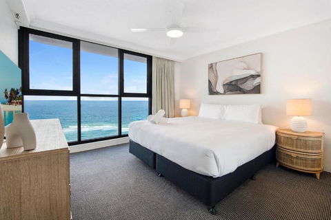 Acapulco Deluxe 2 Bedroom Apartment - CoastHM - Accommodation NSW 4