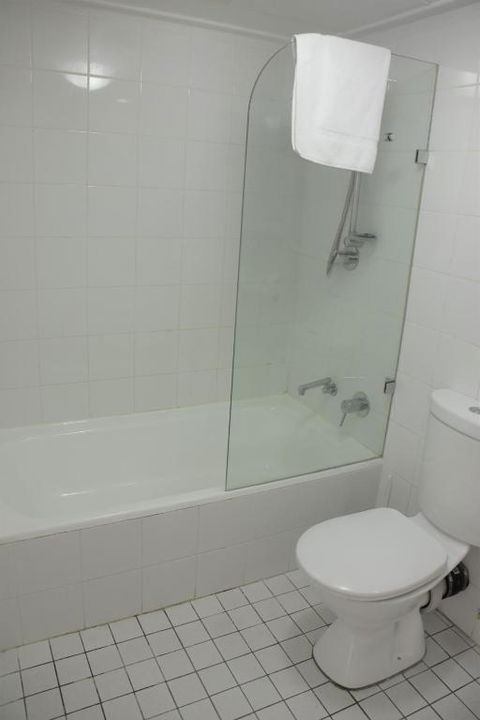 Accommodation Sydney CBD - Hyde Park Plaza Park View 38 College Street Studio Apartment - Accommodation NSW 1