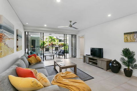 A Four Mile Beach Resort Lifestyle At Temple - Accommodation NSW 4