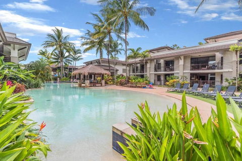 Amazing Rooftop Resort Experience With Hot Tub - Accommodation NSW 3