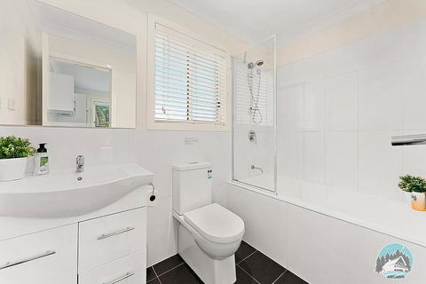 Aircabin - Oxley Park - Lovely & Comfy - 2 Beds - Accommodation NSW 4
