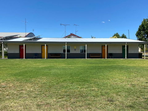 Airfield Tourist Park Temora - Accommodation NSW 0