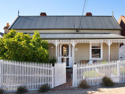 Albert Cottage - Accommodation NSW 0
