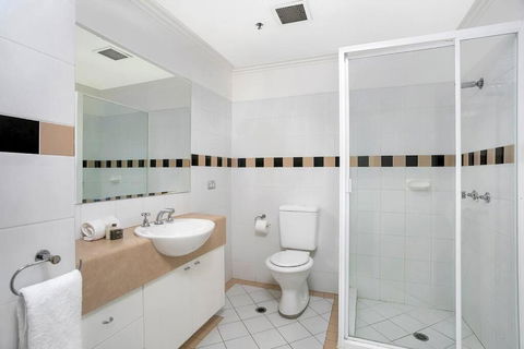 ALF49-Huge 2BR Penthouse Style, Great Water Views - Accommodation NSW 3