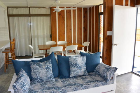 Alicante - Accommodation NSW 4