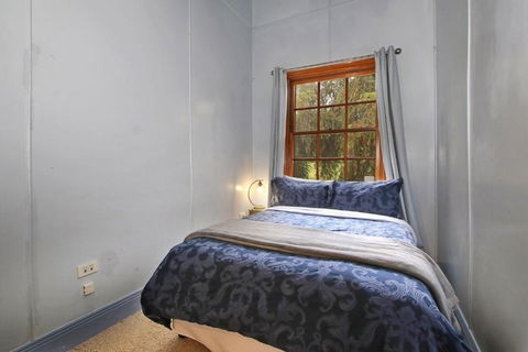 Allen Street - Accommodation NSW 4