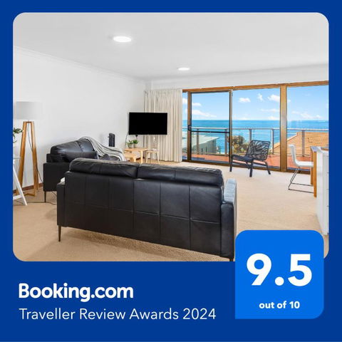 Amazing Ocean Views At This Exclusive 4 BR Holiday Home - Accommodation NSW 1