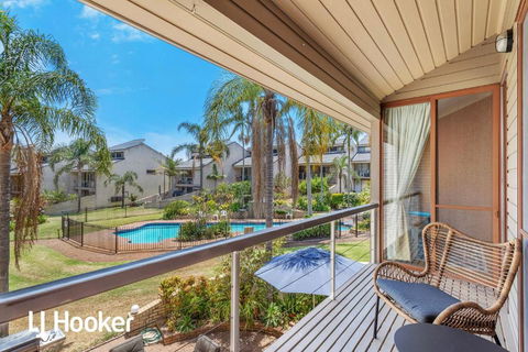 Amazing Waterfront Location - Accommodation NSW 2
