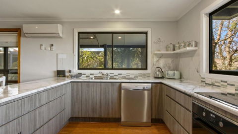 Anchored On Capes - Accommodation NSW 4