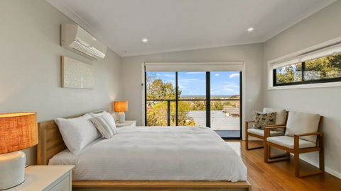 Anchored On Capes Upstairs - Accommodation NSW 0