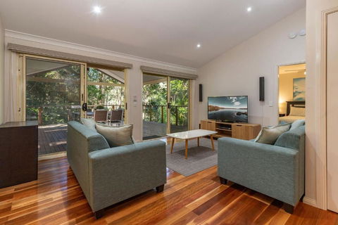 Allawah At Smiths Lake - Accommodation NSW 4