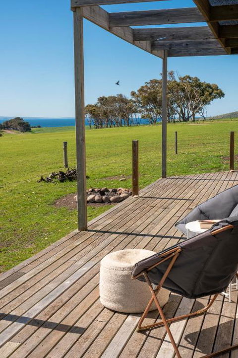 Antechamber Bay Retreats - Accommodation NSW 2