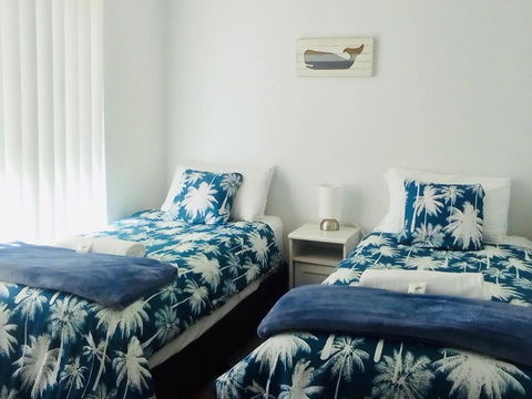 API Preston Beach Front Apartments - Accommodation NSW 1