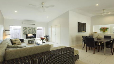 Aqua - Pecten Port Douglas - Accommodation NSW 3