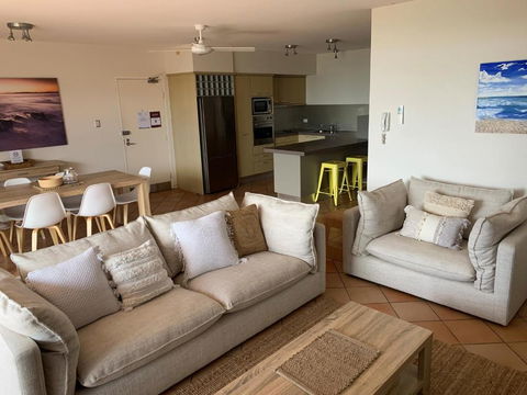 Aqua Promenade Beachfront Holiday Apartments - Accommodation NSW 4