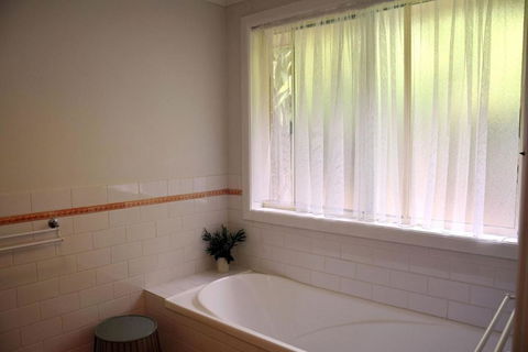 Arakoon Heights - Accommodation NSW 3
