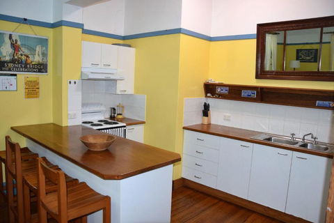 Arakoon House 1 - Bring Your Own Linen - Accommodation NSW 1