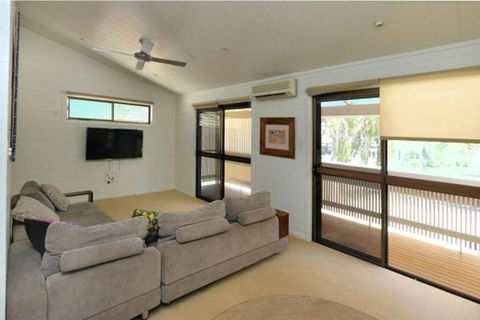 Archies Beach Abode - Accommodation NSW 2