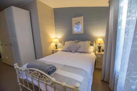 Arohanui - Accommodation NSW 4