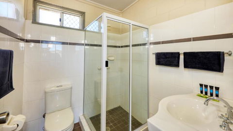Artesian Motor Inn Under New Management RAMS Motel - Accommodation NSW 4
