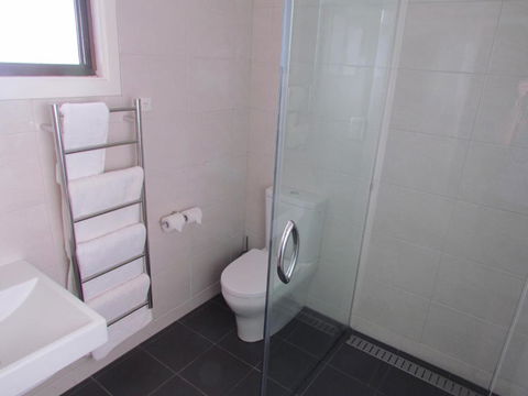 Augathella Motel & Caravan Park - Accommodation NSW 1