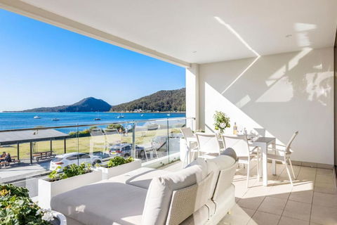 Aura 3 Spectacular Beachside Views - Accommodation NSW 0