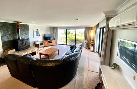 Aviemore 4 14 Cobbodah Street - Accommodation NSW 0