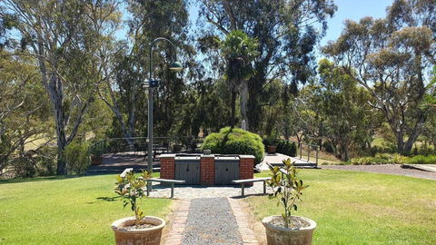 Avoca Cottages VICTORIA - Accommodation NSW 0