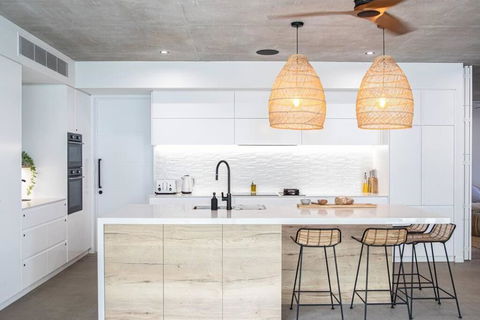 Azure Port Douglas - Luxurious & Modern - Accommodation NSW 1