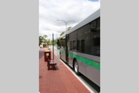 B7 Crawley Apartment 1 BRM & Sleepout Near UWA - Accommodation NSW 3