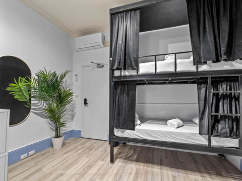 AZZURRO POD HOTEL Darling Harbour- Near ICC - Accommodation NSW 3