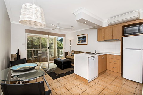 Port Douglas Apartments - Adults Only Oasis - Accommodation NSW 37